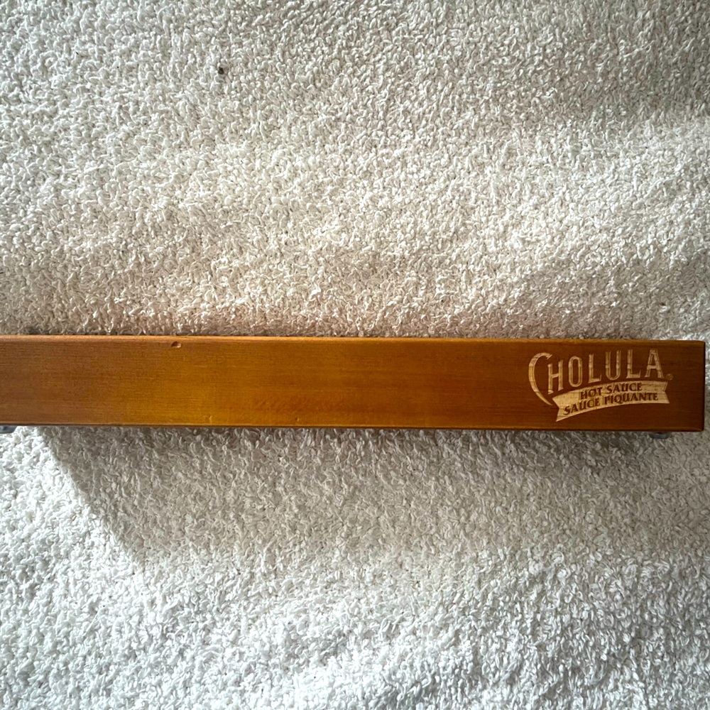 CHOLULA Hot Sauce Wooden Flavour Flight.